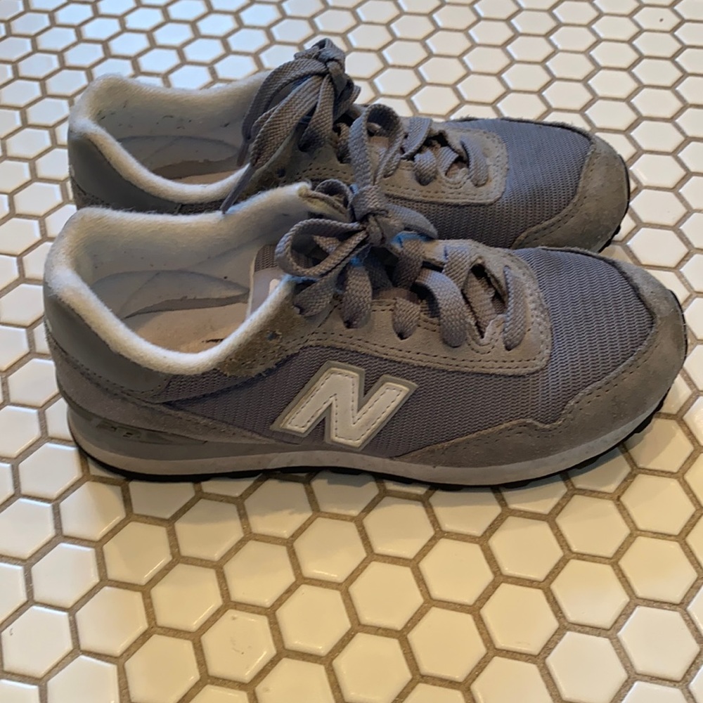 Boys New Balance Sneakers size 1.5